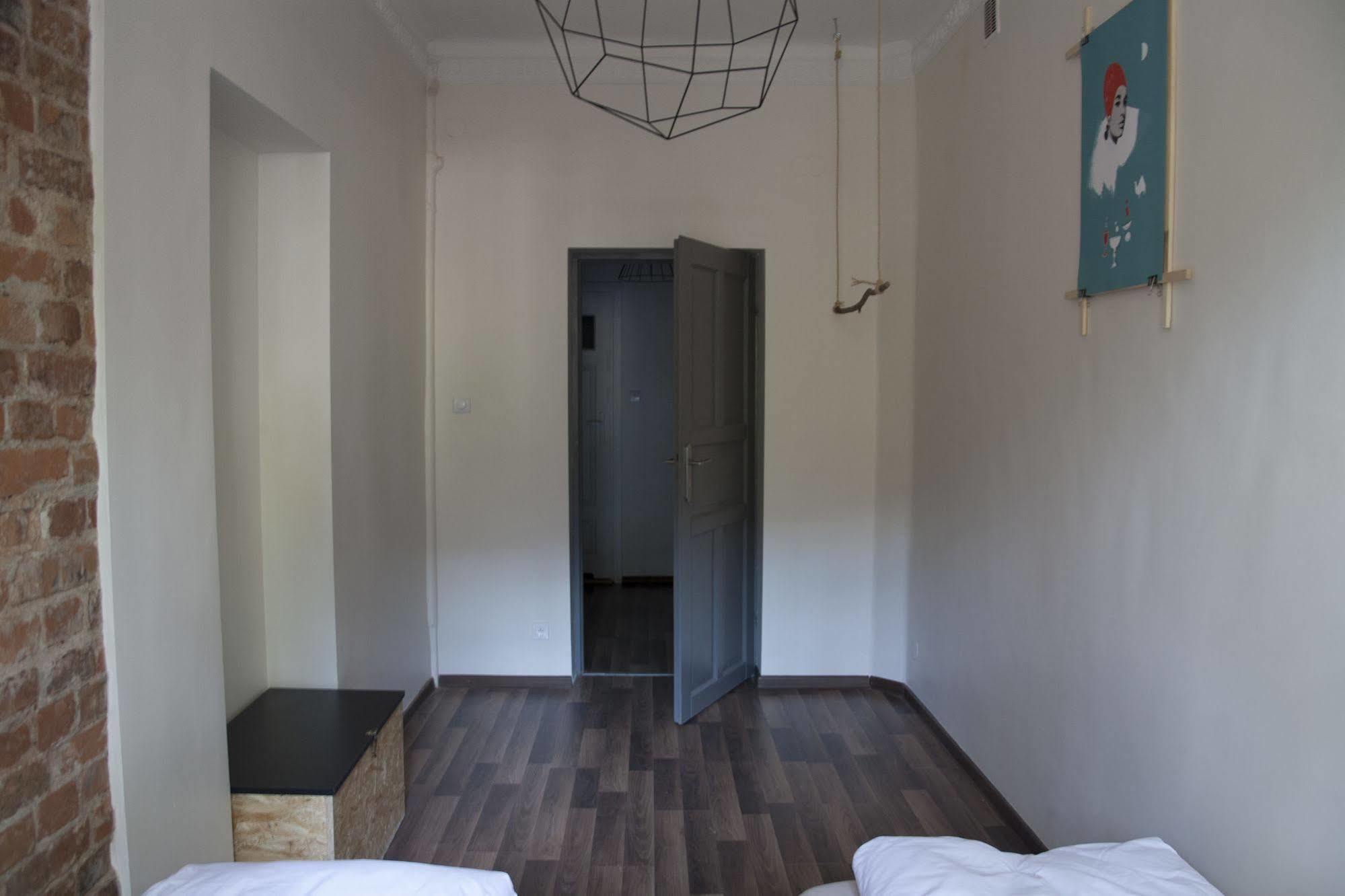 Lull Hostel Warsaw Luaran gambar